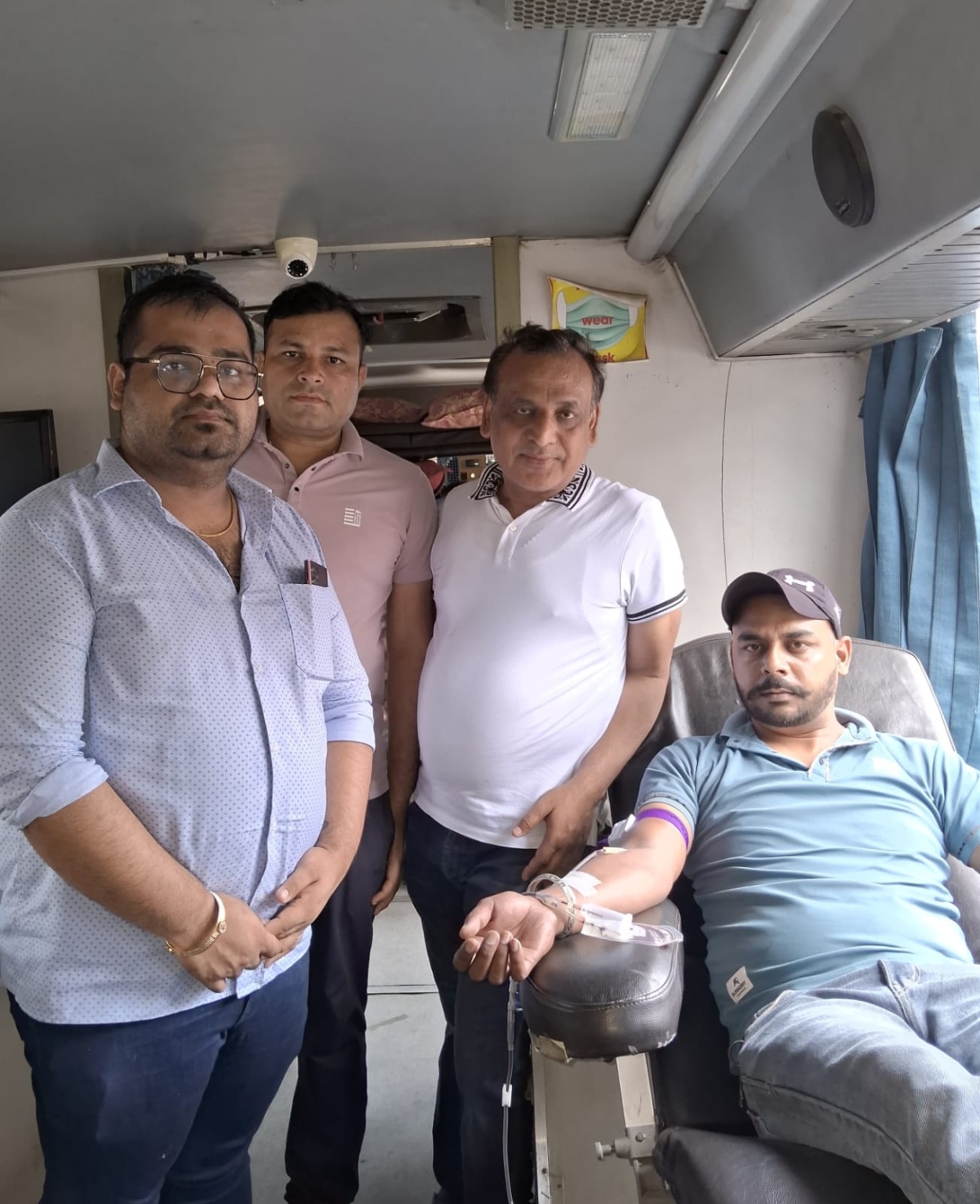 89 युवाओं ने सेक्टर 30-सी मार्किट में किया रक्तदान