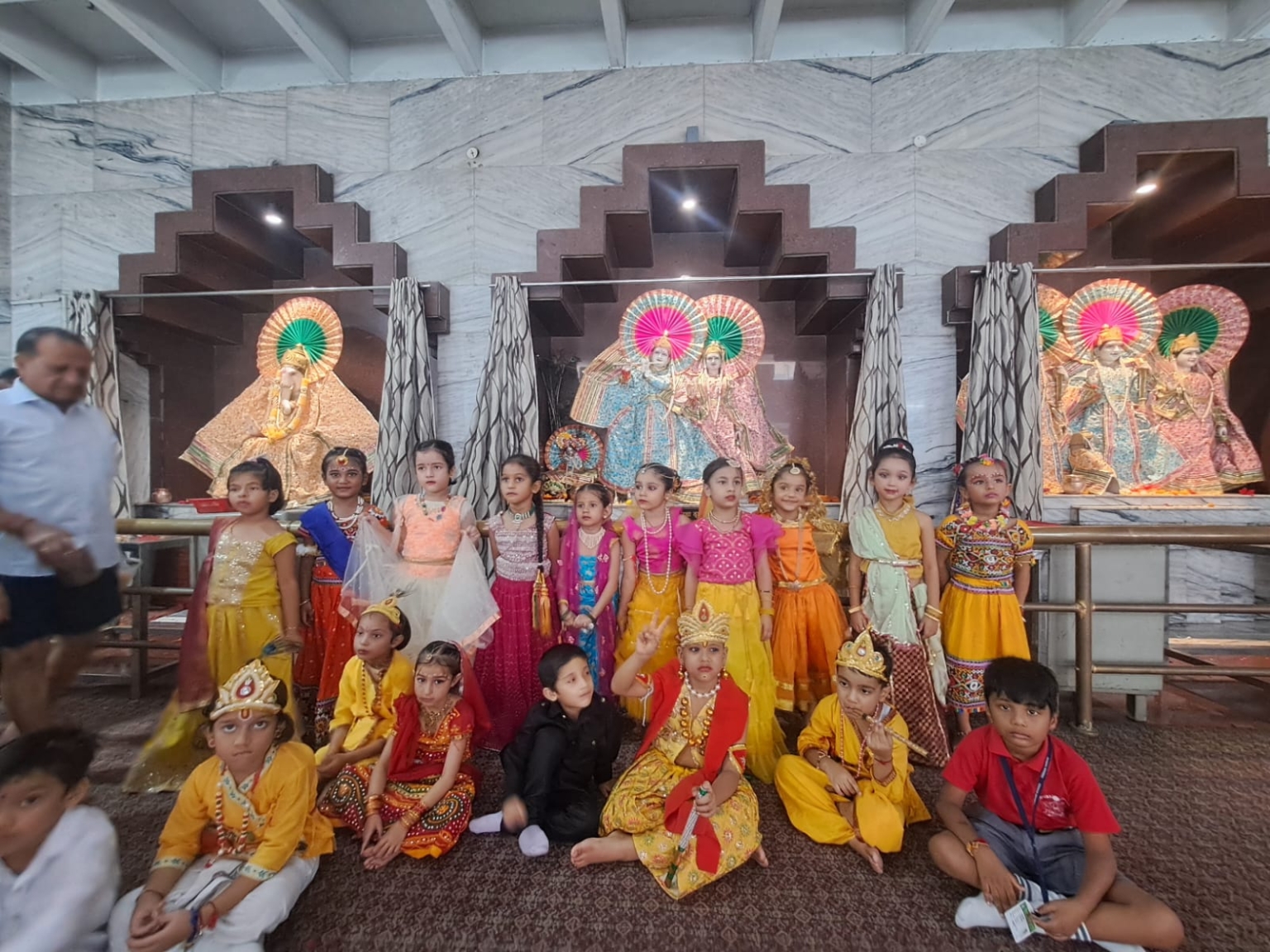 विश्वास स्कूल में कृष्ण जन्माष्टमी उत्सव