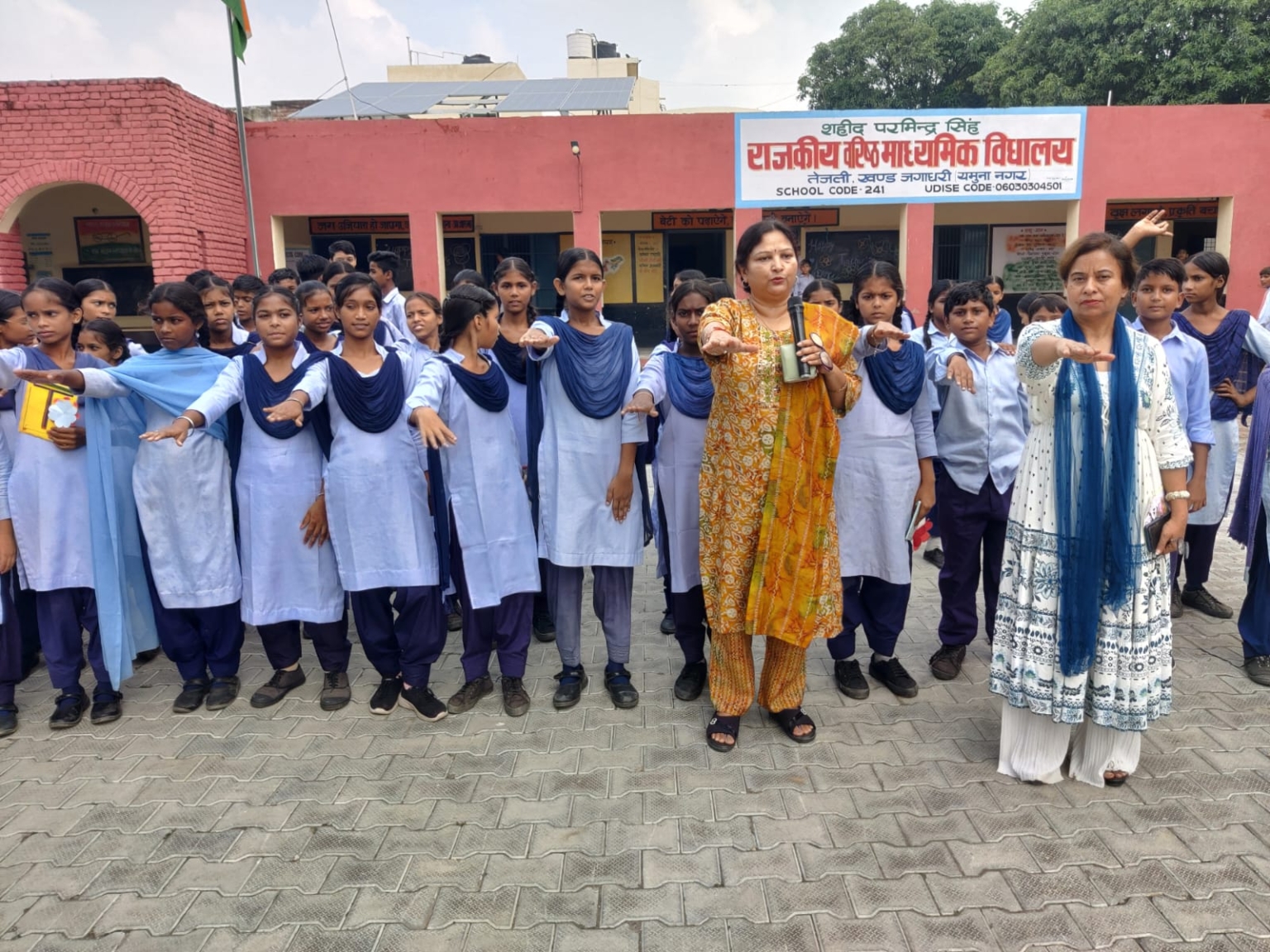 जल ही जीवन है : रजनी गोयल