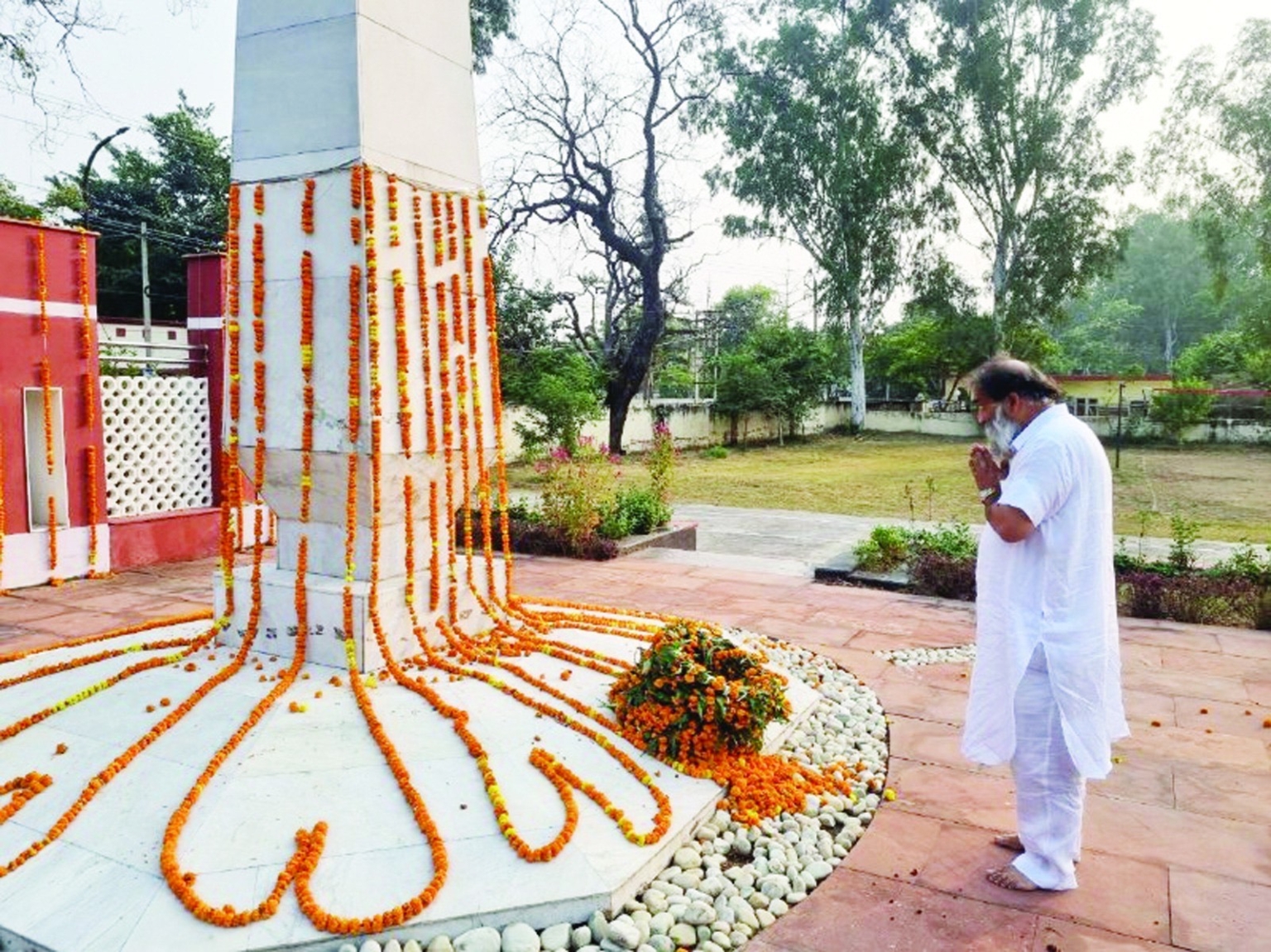 कोरोना महामारी में देश की पुलिस ने फरिश्ते जैसी भूमिका निभाई