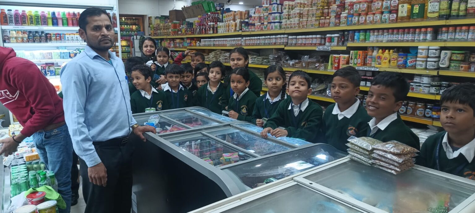 बी.के विश्वास स्कूल के बच्चों की लाइव मॉल पंचकूला में विशेष यात्रा