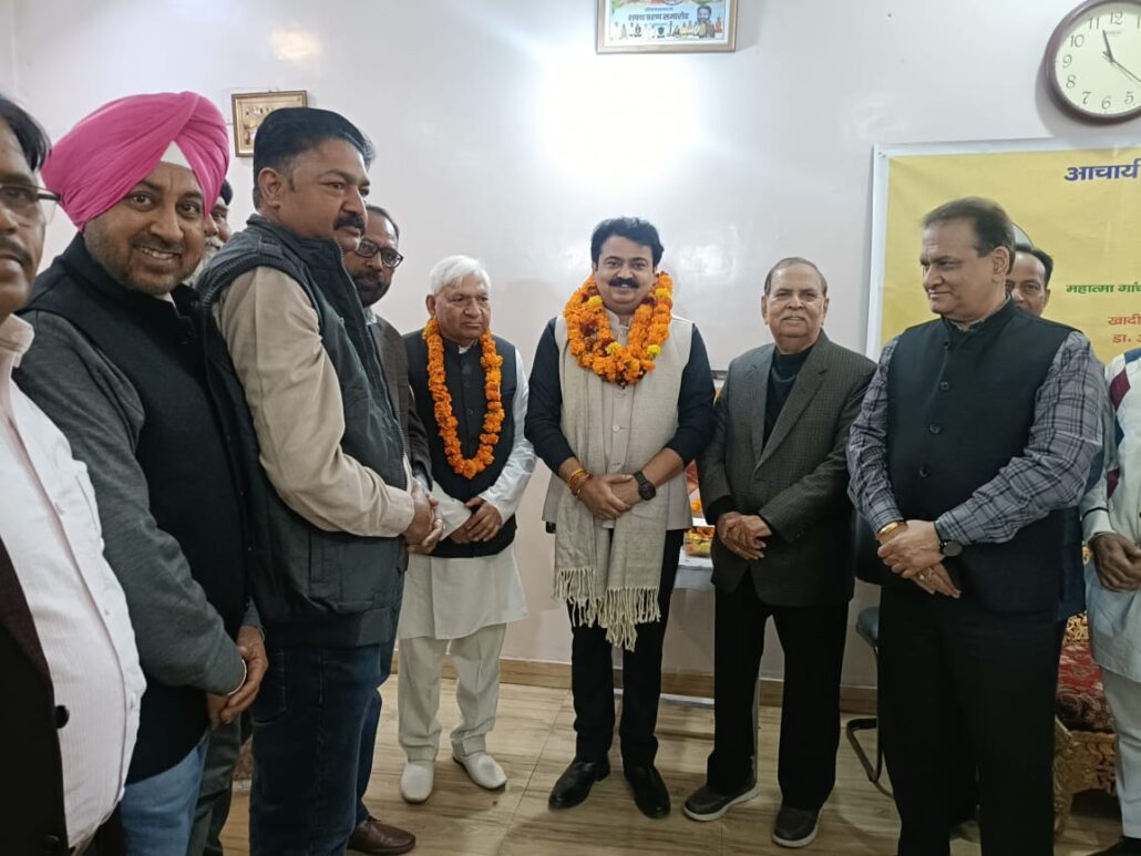 डॉ. अनीश गर्ग बने खादी संघ के ट्रस्टी Dr. Aneesh Garg