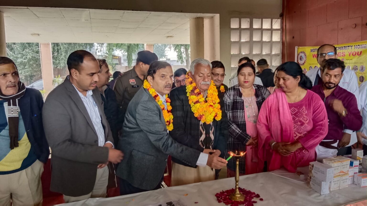 मदर मेरी चेरिटी होम द्वारा बस स्टैंड यमुनानगर में 131 वा मेडिकल कैंप आयोजित Yamunanagar