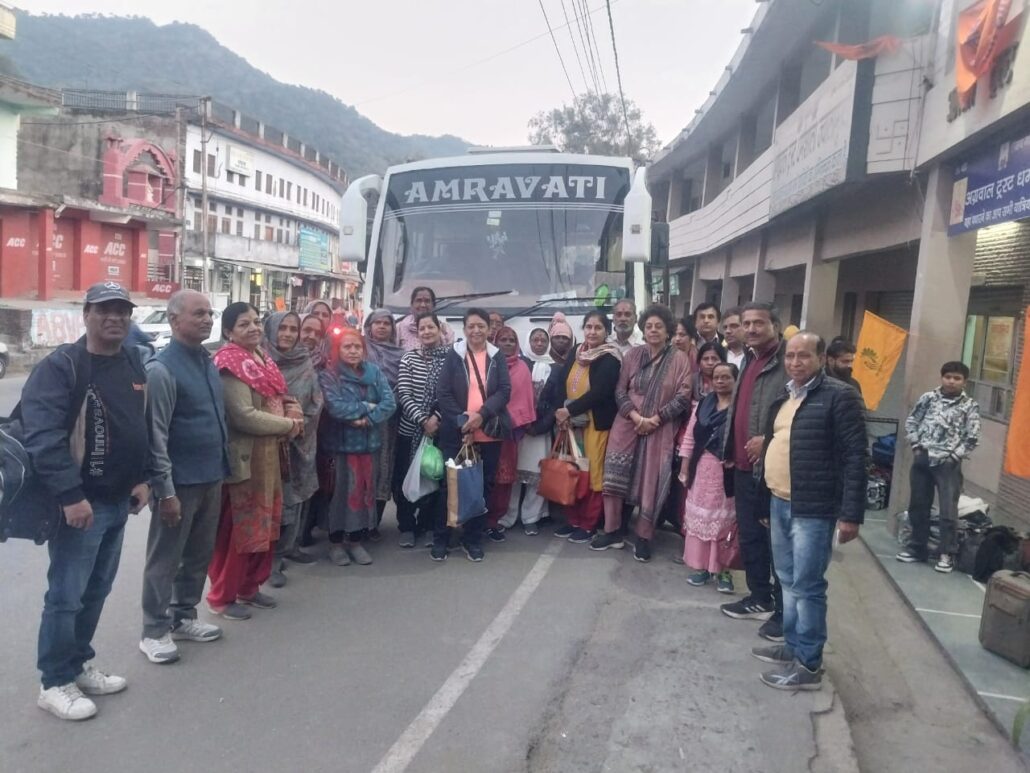 Panchkula to Prayagraj