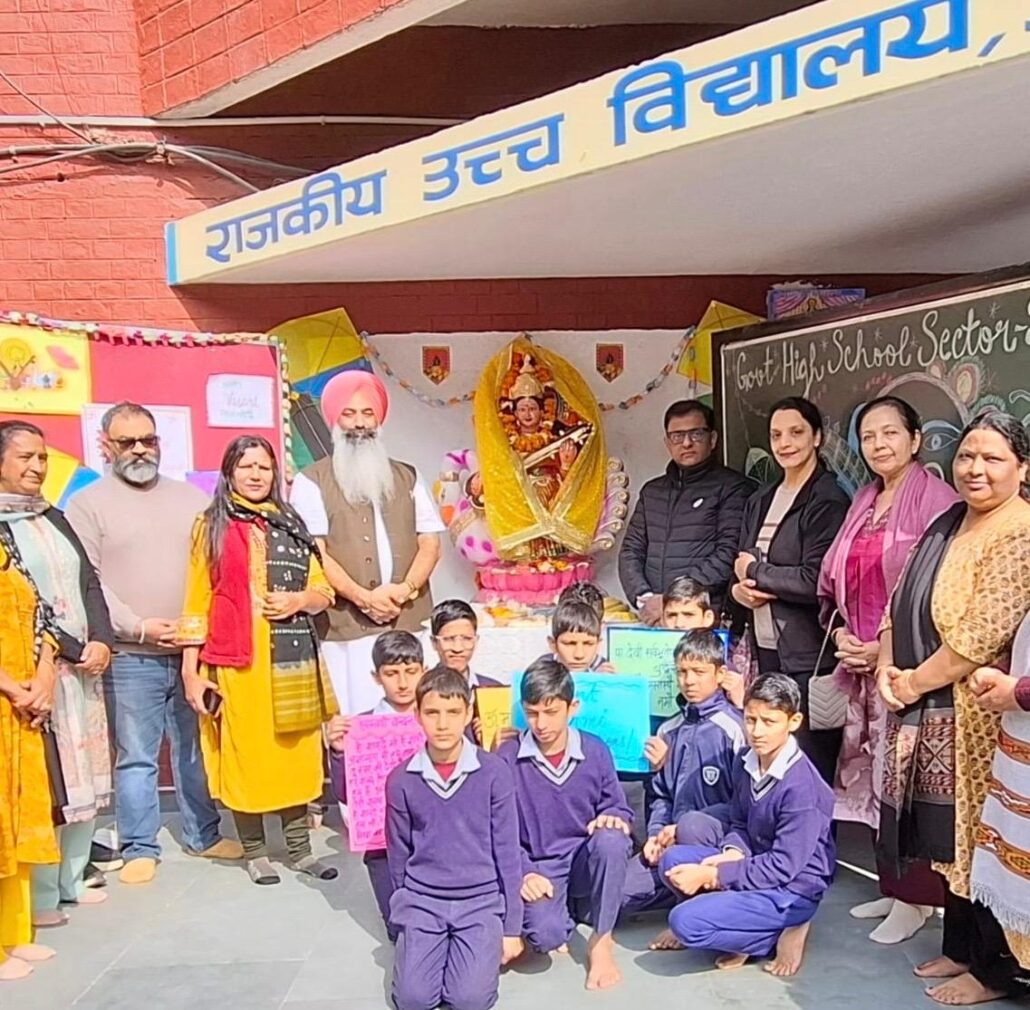 विद्या, विवेक और सुर, माँ सरस्वती की देन : देवेश  मौदगिल Mother Saraswati