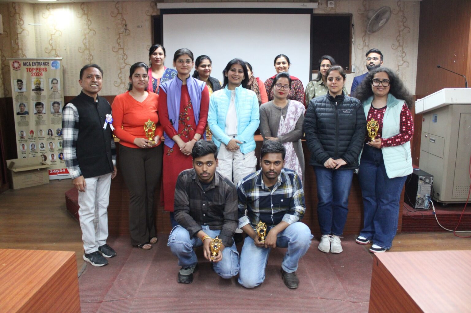 टेक्नोवेशन-2025 में युवा टेक्नोक्रेट्स ने भाग लिया Technovation