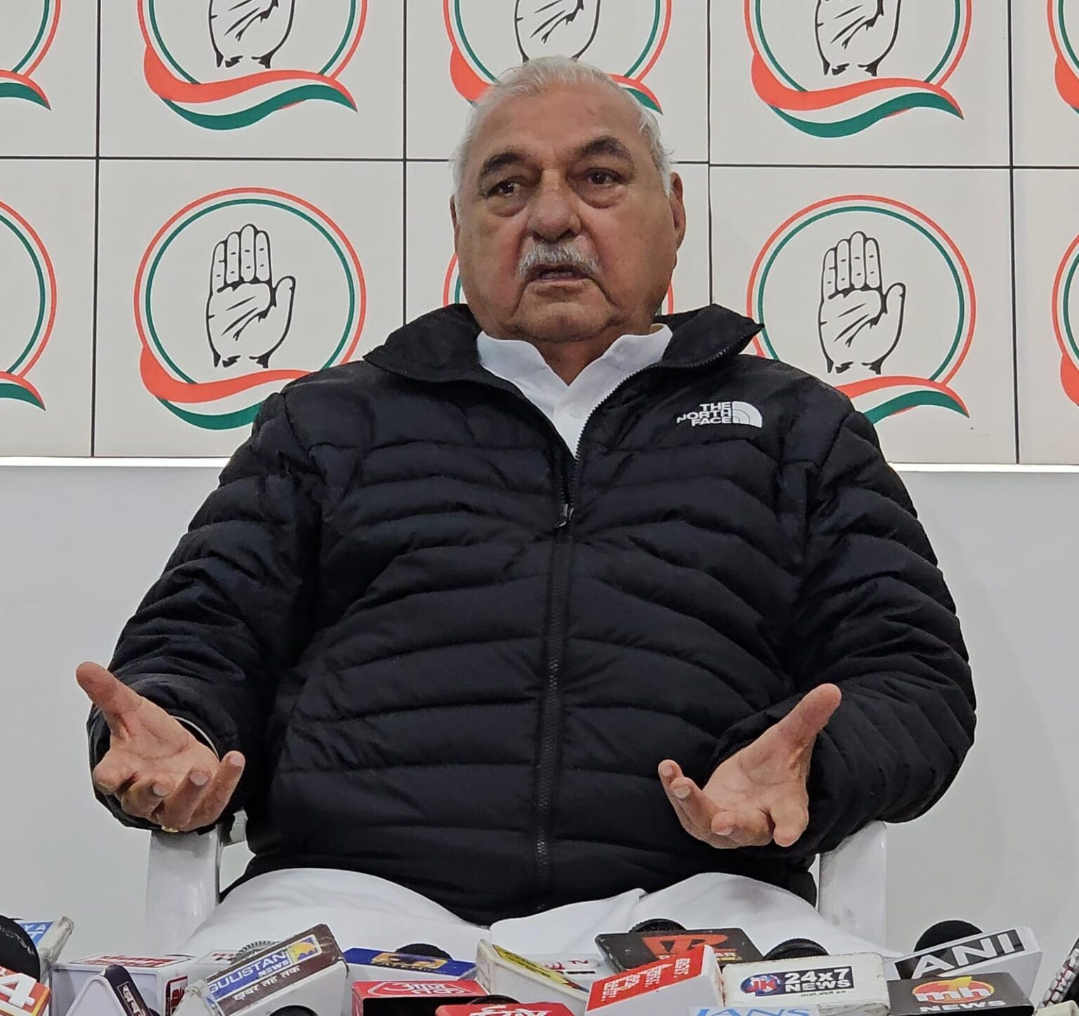 पेपर लीक, बेरोजगारी, कानून व्यवस्था और भ्रष्टाचार के मुद्दों को विधानसभा में उठाएगी कांग्रेस : हुड्डा bhupi