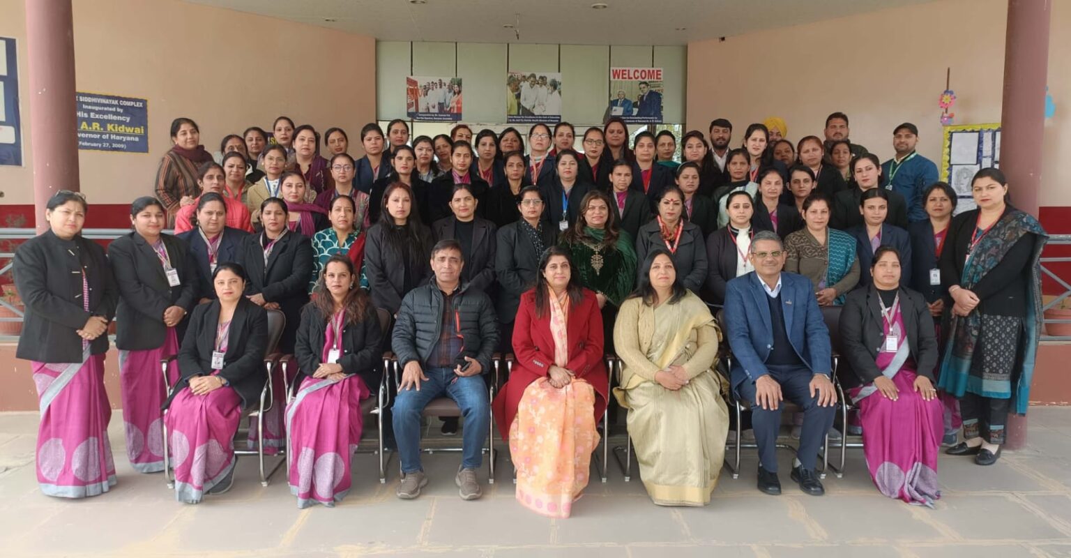सेंट लॉरेंस इंटरनेशनल स्कूल व्यासपुर में कार्यशाला का आयोजन किया गया School Vyaspur