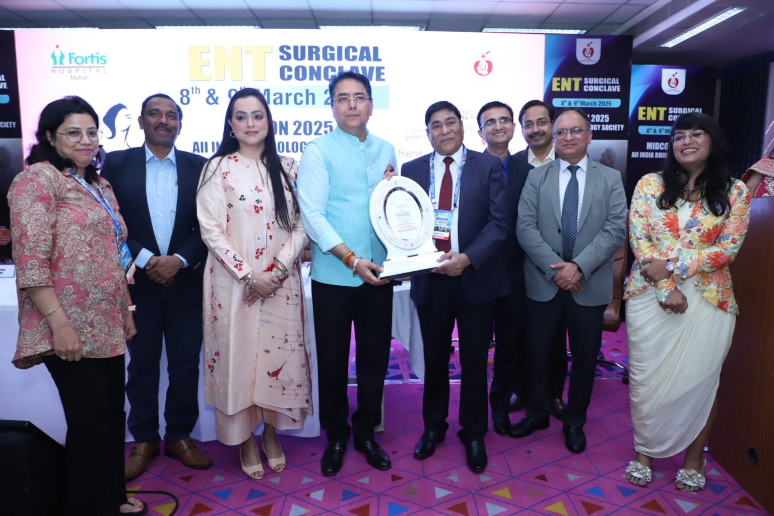 ENT surgical conclave