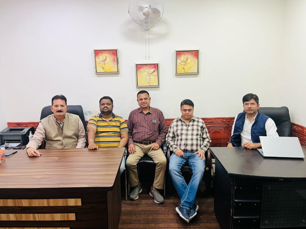 सरकार व जिला प्रशासन व्यापारी वर्ग की कर रहा है अनदेखी : अमित कपूर  अमित कपूर