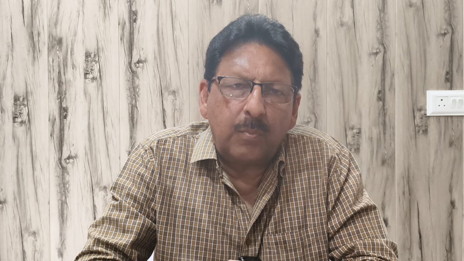 देवराज विनायक चैरिटेबल क्लिनिक द्वारा नेत्र जाँच शिविर लगाया जाएगा : डॉ विजय दहिया Eye check-up