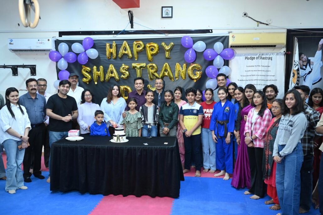 शस्त्रांग भारतीय मार्शल आर्ट ने 8वीं सालगिरह पर मनाए गए हथियार Shastraanga