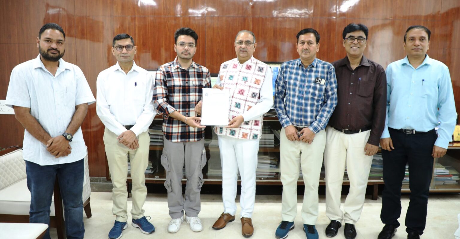 एचएयू के छात्र रोहित का 50 लाख की फैलोशिप के साथ अमेरिका में हुआ चयन Rohit