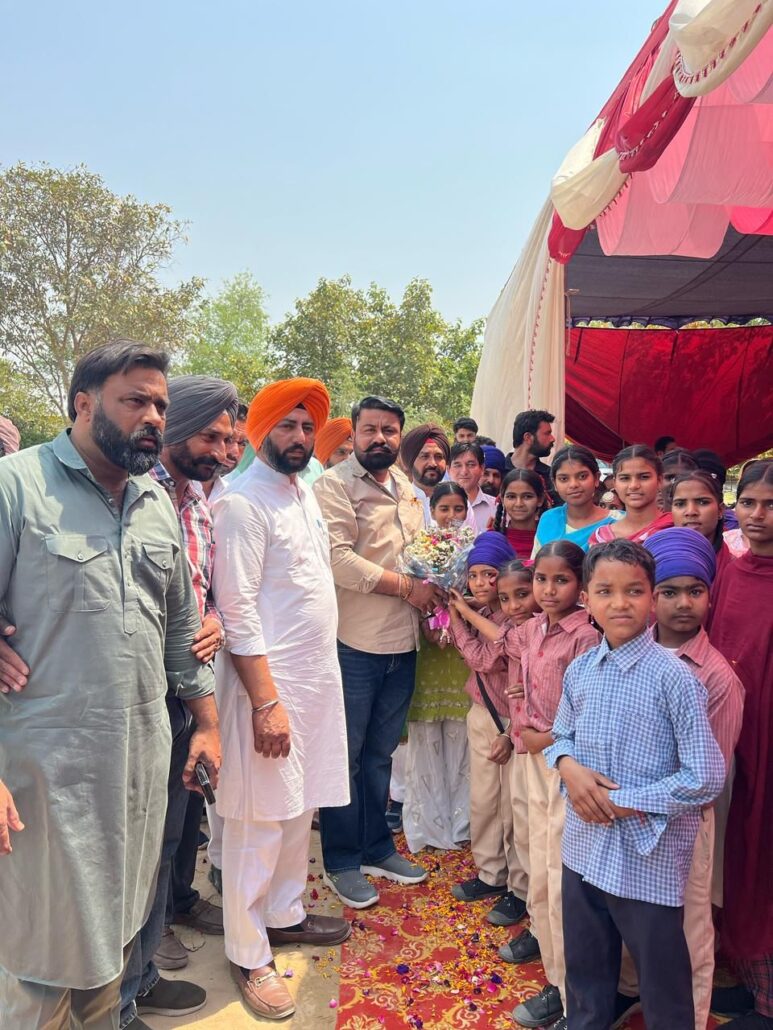 जैतो विधानसभा क्षेत्र के स्कूलों में विकास कार्यों का उद्घाटन Vidhan Sabha