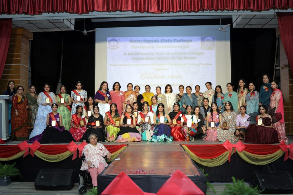 "Har Pahawa" fashion show