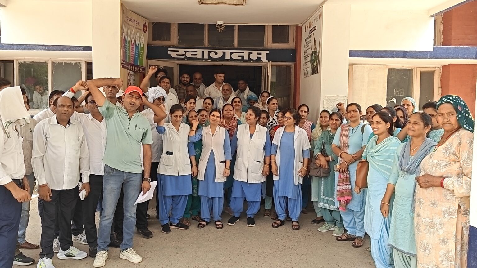 अधिकारी रिपोर्ट मांगने में अव्वल वेतन दिलवाने के मामले में गायब : संदीप कुमार Sandeep Kumar