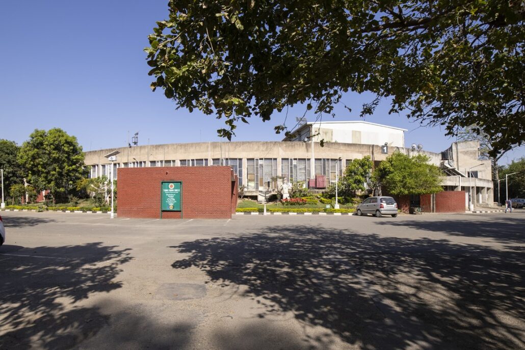 कारण बताओ नोटिस पर सीएलटीए का जवाब आरटीआई के तहत मिला CLTA's