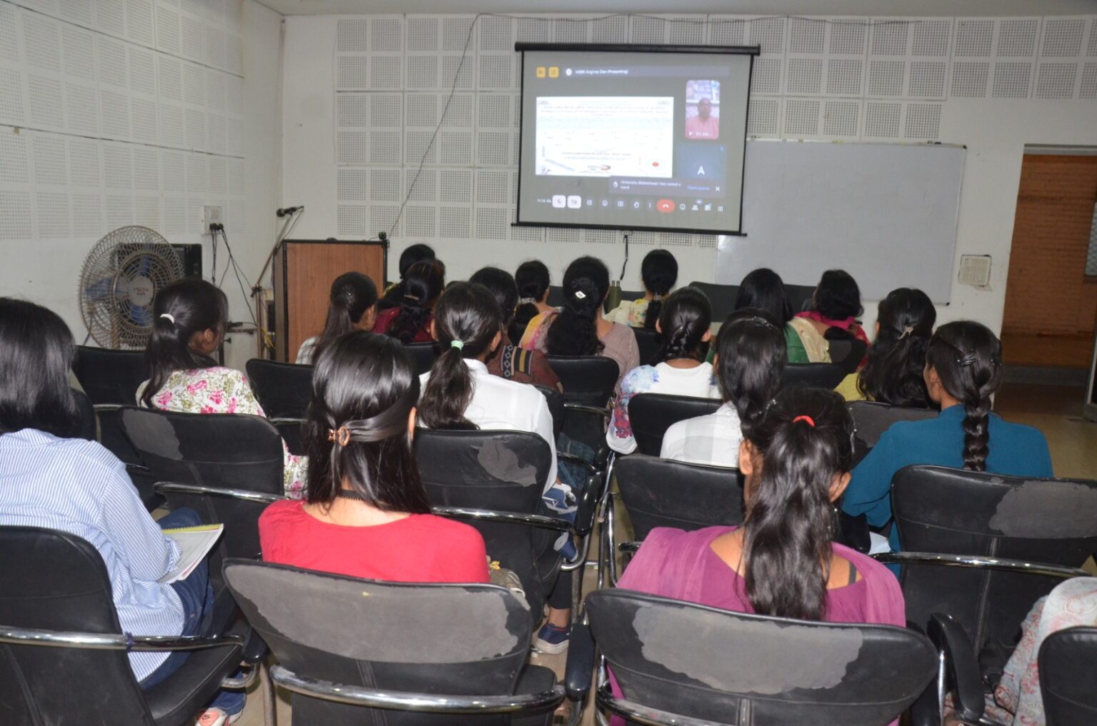 ईश्वर तक पहुंचने के लिए नाद  की साधना जरूरीः डॉ देवेंद्र वर्मा Dr. Verma