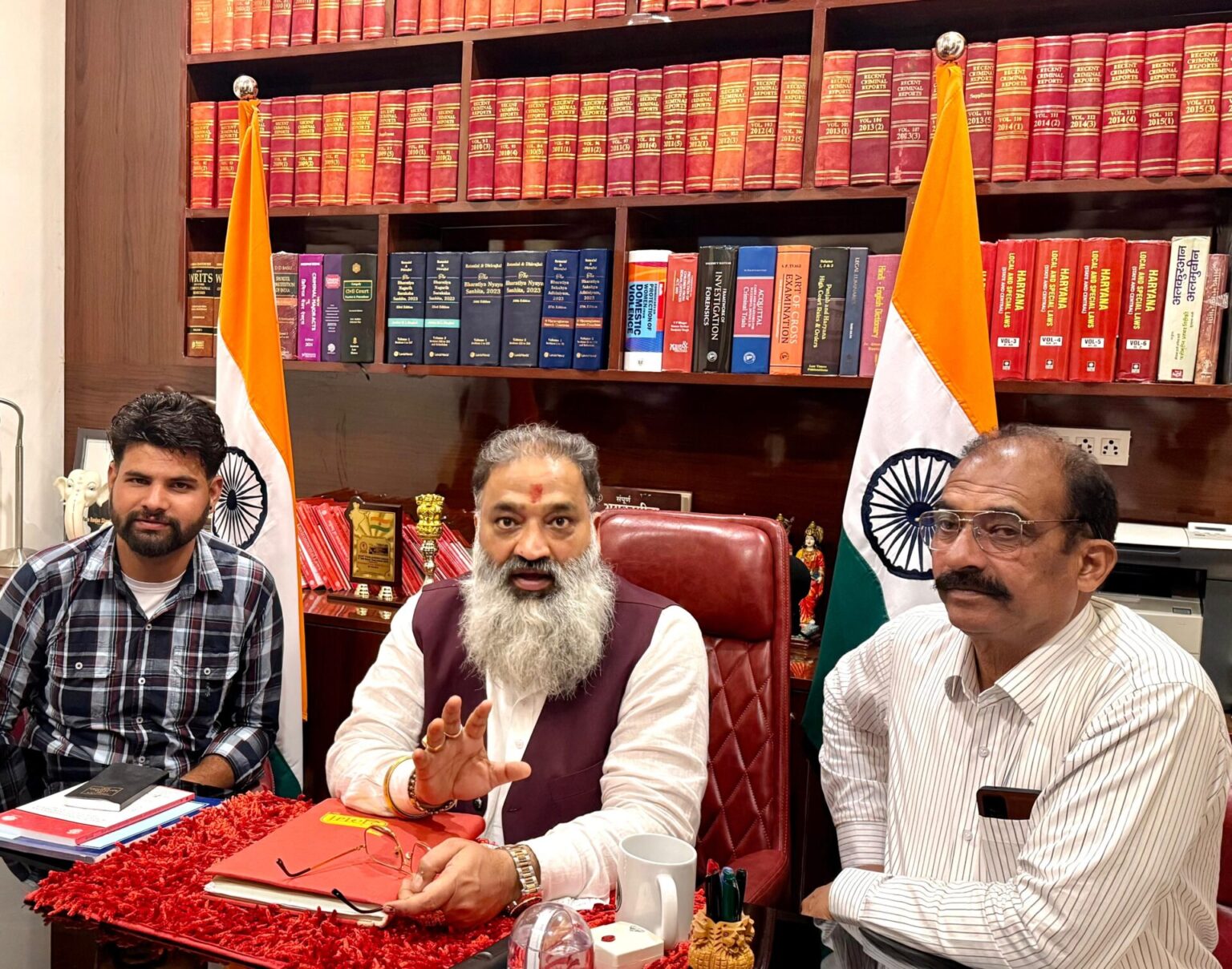 अब पाकिस्तान जान बचाता फिर रहा है: वीरेश शांडिल्य Veeresh